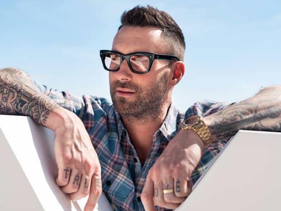 Adam Levine Biography, Net worth, Wiki, Age, Height, Wife, Family