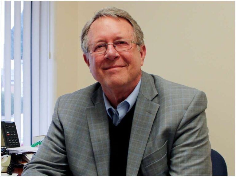 Gary Abernathy Biography, Net worth, Wiki, Age, Height, Wife, Family