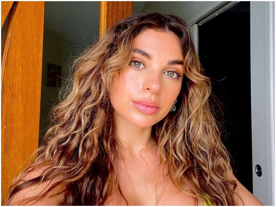 Georgia Hassarati Bio, Net Worth, Wiki, Age, Height, Boyfriend, Family