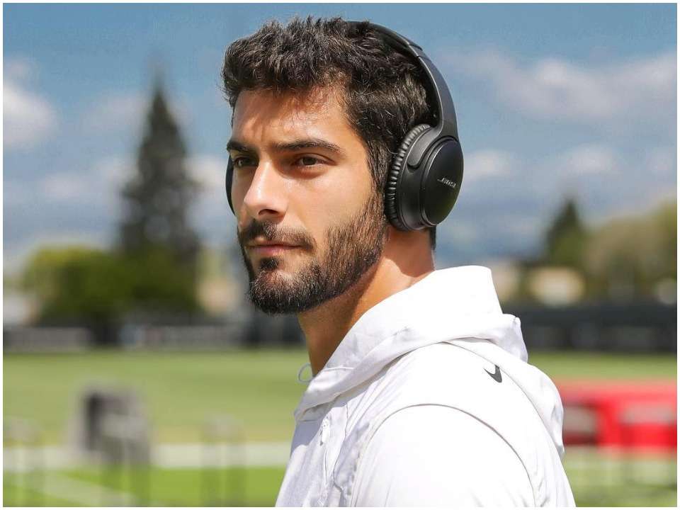 Jimmy Garoppolo Bio, Net worth, Wiki, Age, Height, Girlfriend, Family