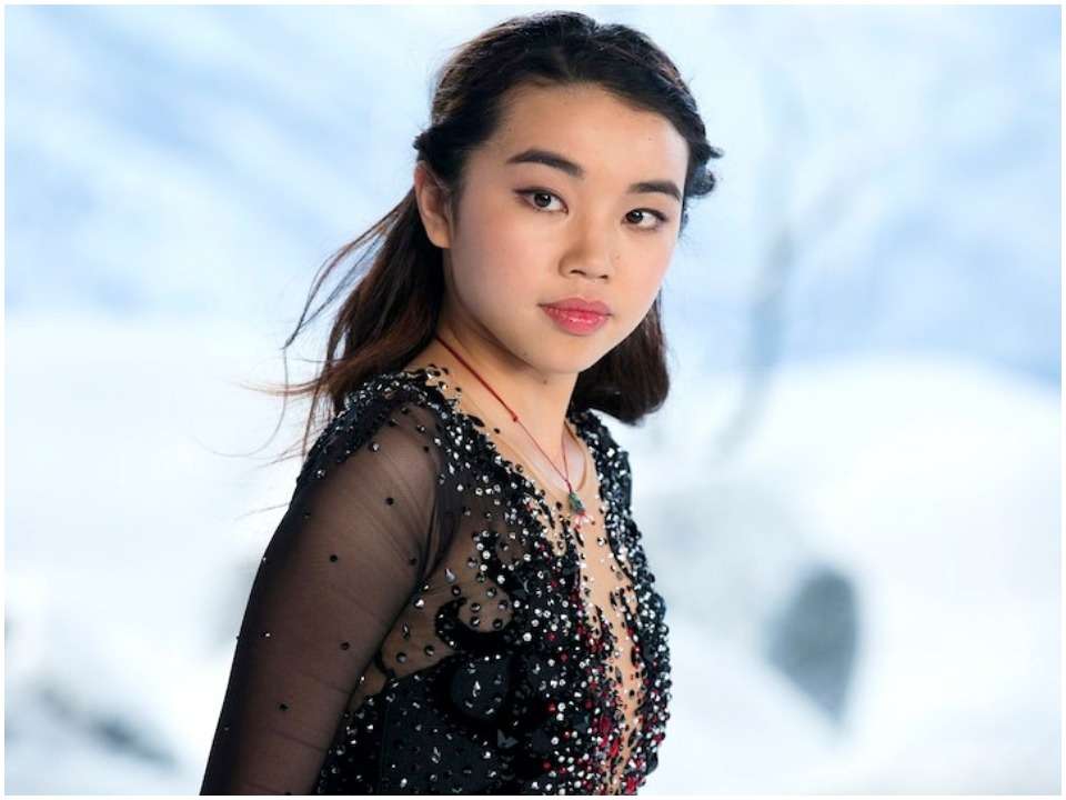 Eileen Gu Parents, Ethnicity, Wiki, Biography, Age, Boyfriend, Career, Net  Worth