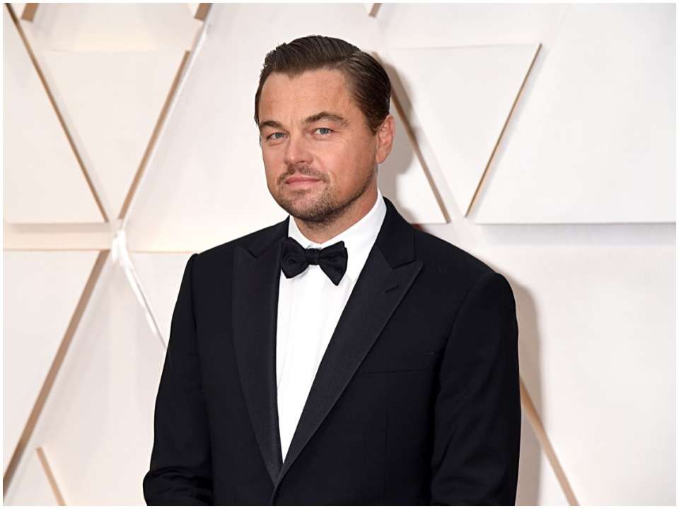 Leonardo DiCaprio Bio, Net Worth, Wiki, Girlfriend, Age, Family