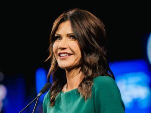 Kristi Noem Biography, Net Worth, Wiki, Age, Height, Husband
