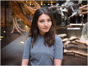 Maria Zhang Biography, Net worth, Wiki, Age, Height, Boyfriend