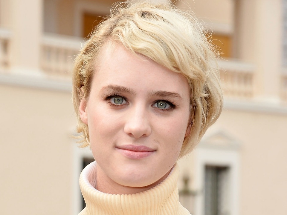 Mackenzie Davis Bio, Net Worth, Wiki, Age, Height, Boyfriend, Family