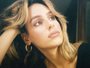 Nell Verlaque Biography, Net Worth, Wiki, Age, Height, Boyfriend