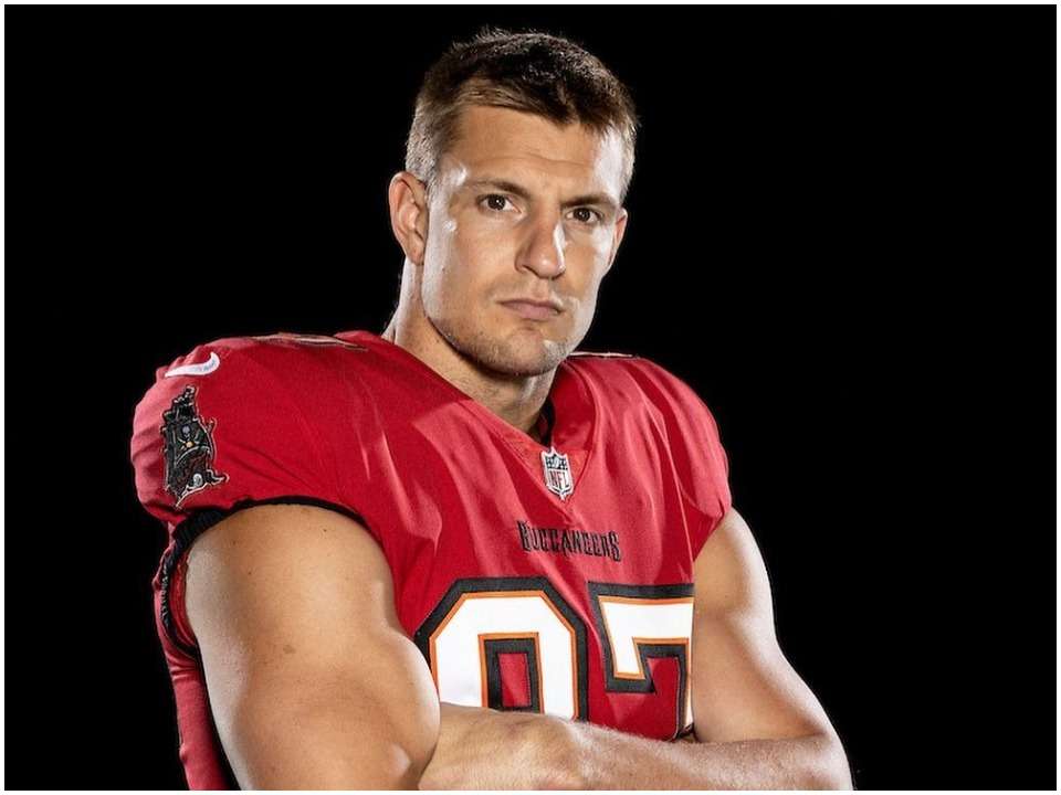 Rob Gronkowski Biography, Net worth, Wiki, Age, Height, Boyfriend