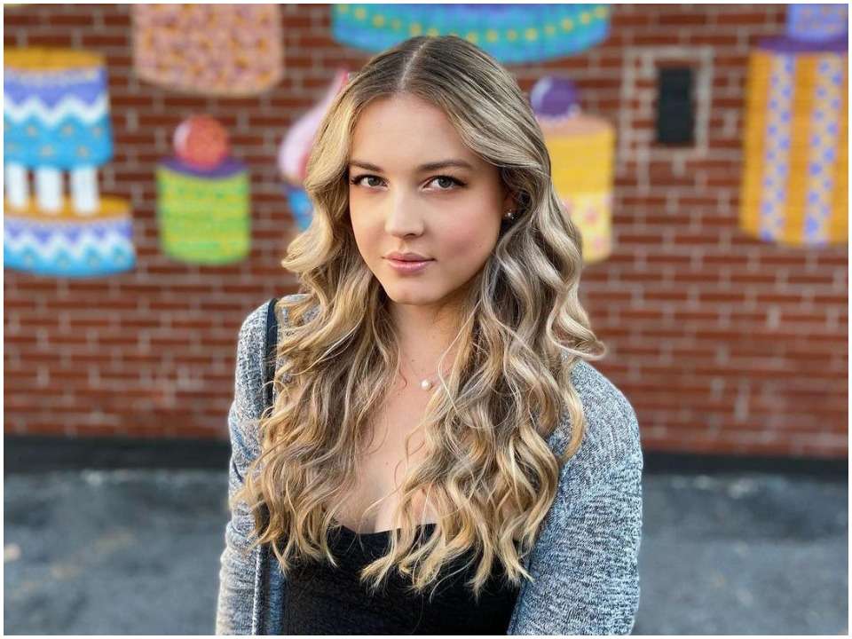 Maya Henry Biography, Net worth, Wiki, Age, Height, Boyfriend