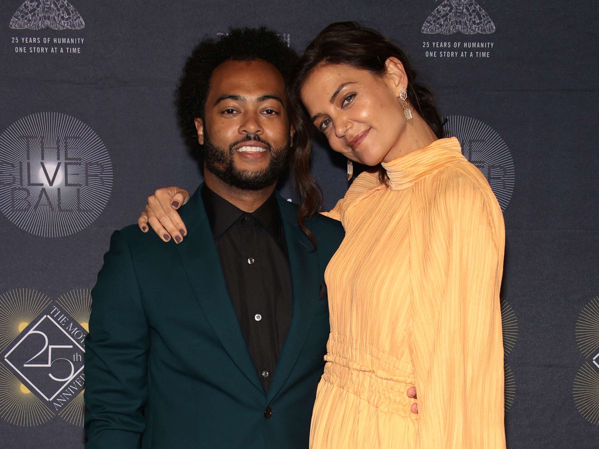 Katie Holmes officially introduces her new boyfriend, Bobby Wooten III