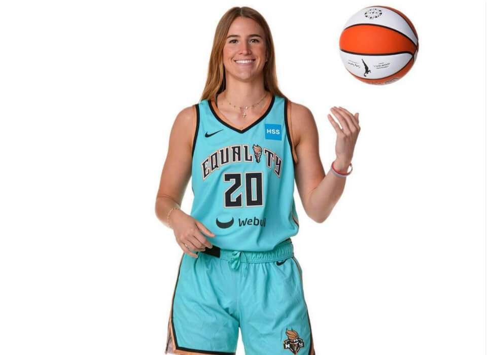 Sabrina Ionescu Bio, Net worth, Wiki, Age, Height, Boyfriend