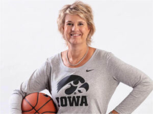 Lisa Bluder Bio, Net worth, Wiki, Age, Height, Husband