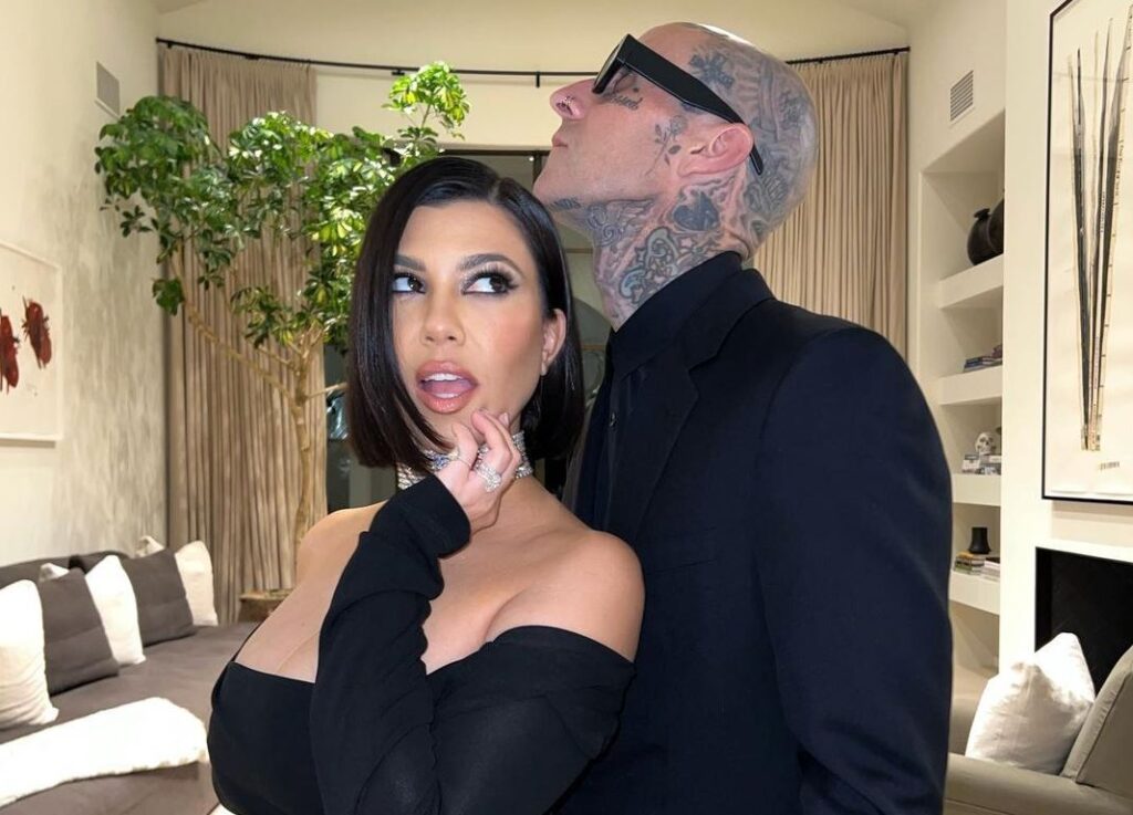 Kourtney Kardashian and Travis Barker Expecting a Baby!