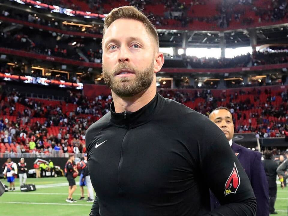 Kliff Kingsbury Bio, Net Worth, Wiki, Girlfriend, Age, Height, Parents