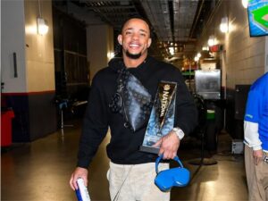 Ketel Marte Bio, Net Worth, Wiki, Age, Height, Wife, Parents