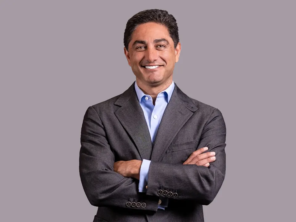 Antonio Gracias Biography, Net Worth, Wiki, Age, Height, Wife