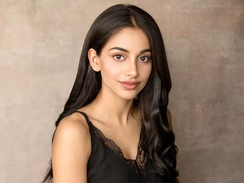 Banita Sandhu Bio, Net Worth, Wiki, Age, Height, Boyfriend