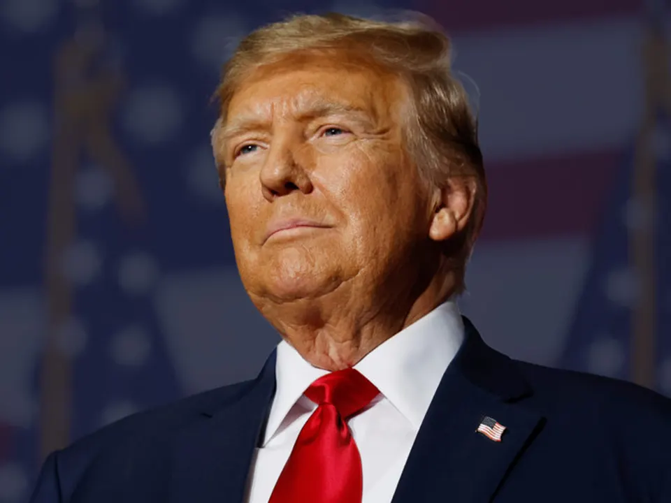 Donald Trump Bio, Net Worth, Wiki, Age, Height, Wife