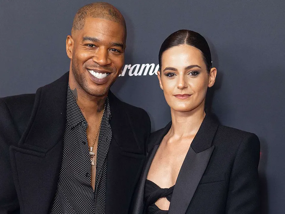 Lola Abecassis Sartore Bio, Net Worth, Wiki, Age, Height, Husband