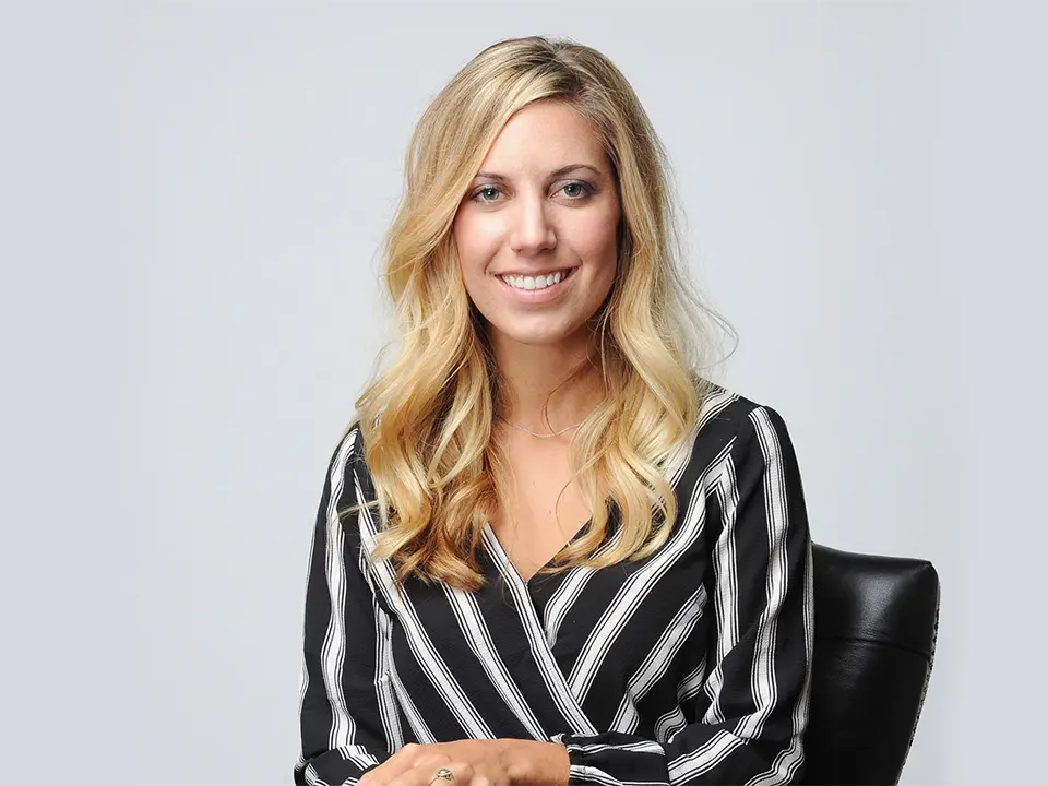 Cristina Grossu Bio, Net Worth, Wiki, Age, Height, Husband