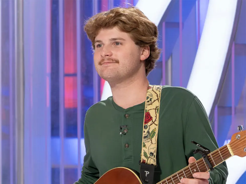 Brooks Rosser Bio, Net Worth, Wiki, Age, Height, Girlfriend