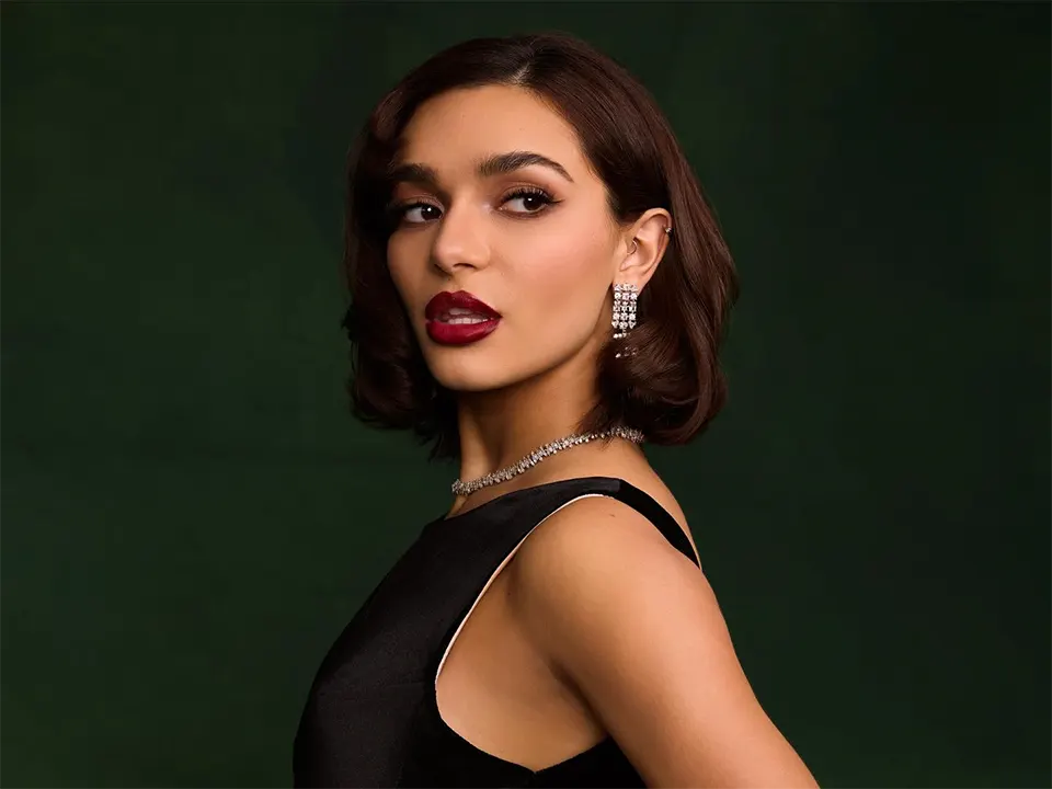 Paulina Chavez Bio, Net Worth, Wiki, Age, Height, Boyfriend