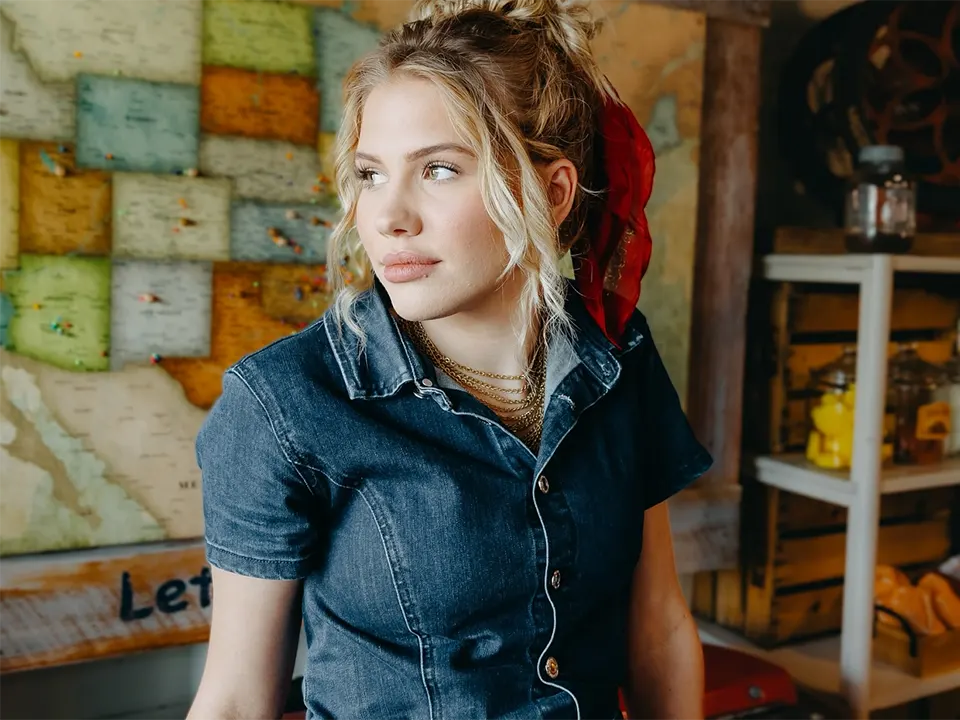 Hannah Harper (American Idol) Bio, Net Worth, Wiki, Age, Husband