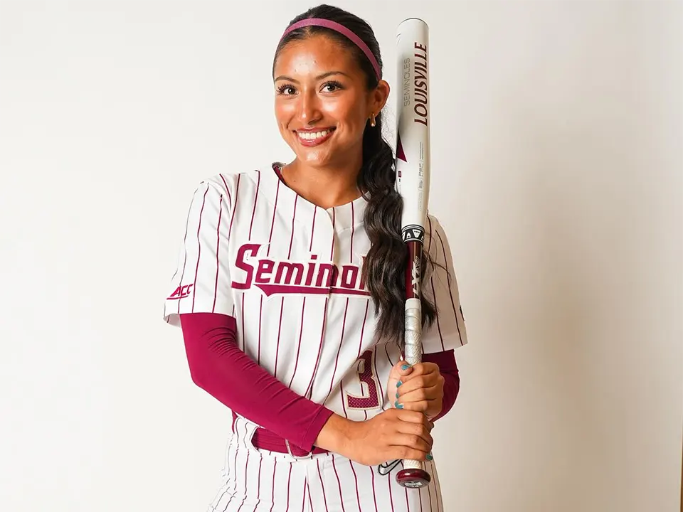 Isa Torres Bio, Net Worth, Wiki, Age, Height, Boyfriend, Parents