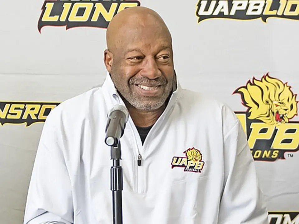 Monte Coleman Bio, Net Worth, Wiki, Age, Height, Wife
