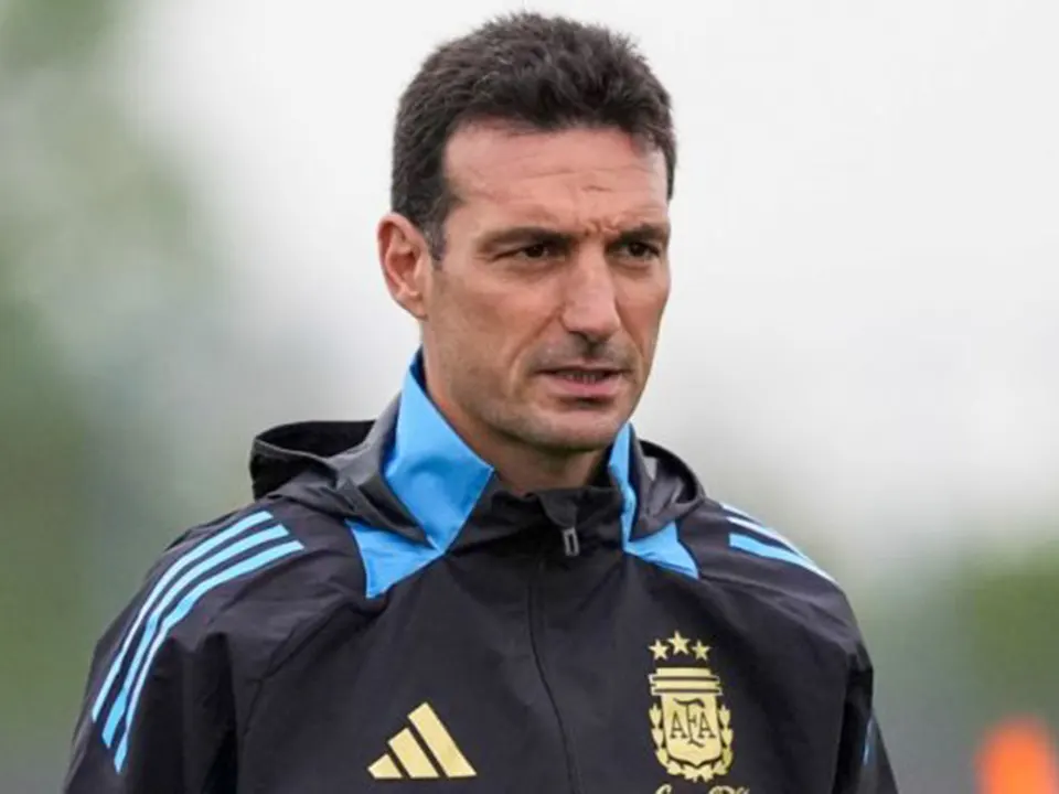 Lionel Scaloni Bio, Net Worth, Wiki, Age, Height, Wife